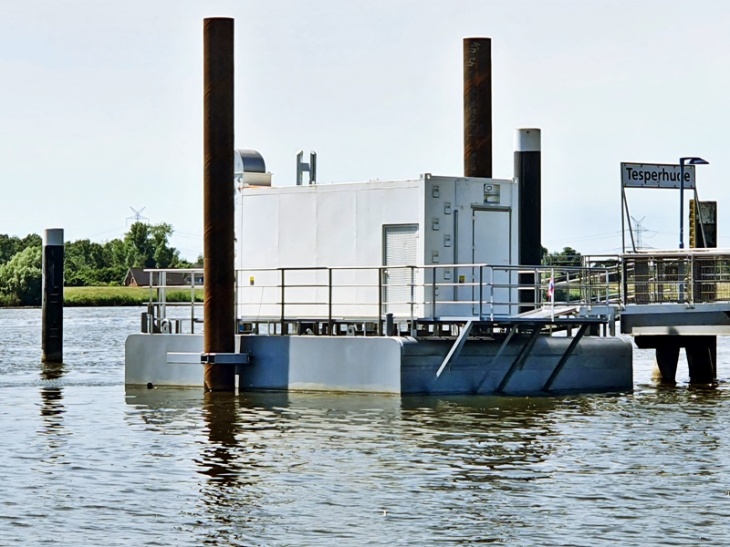 Forschungsplattform (Foto: Jörn Pietsch / Hereon) Forschungsplattform (Foto: Jörn Pietsch / Hereon)