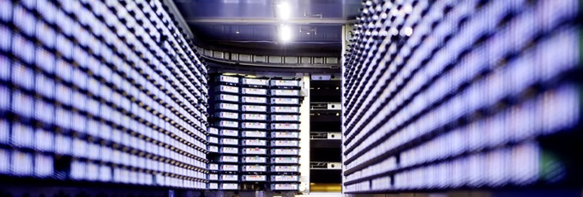 Header_Daten_Foto_Rechenzentrum_Foto_C_Schmid_Hereon Header_Daten_Foto_Rechenzentrum_Foto_C_Schmid_Hereon