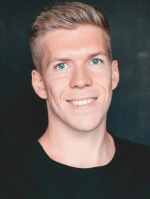 Dr. Nils  Christiansen 