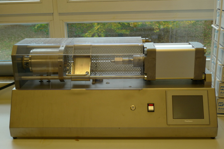 Foto: Hereon/ allgemein Miniaturspritzgussmaschine