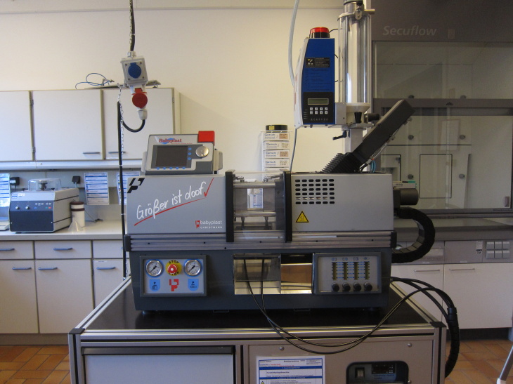 Foto: Hereon/ allgemein Spritzgussmaschine Babyplast