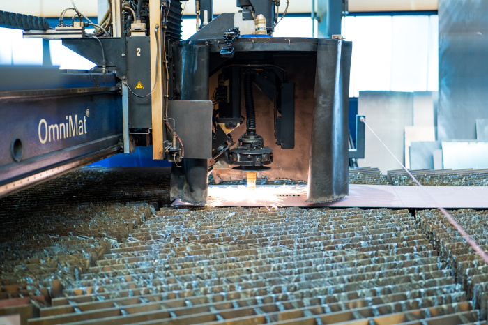 Brennstart Coriolis Stahlschnitt