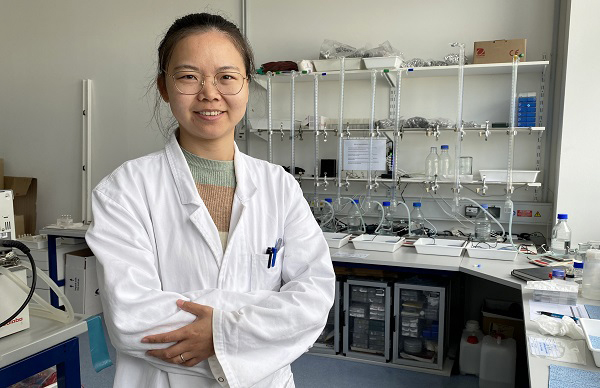 Forscherin Xiaohui Zeng