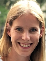 Dr. Nele Tim  Dr. Nele Tim