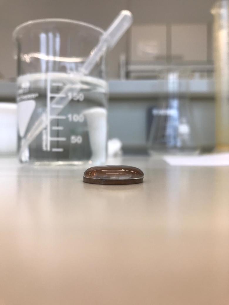 Wassertropfen auf einer 5 Cent Münze